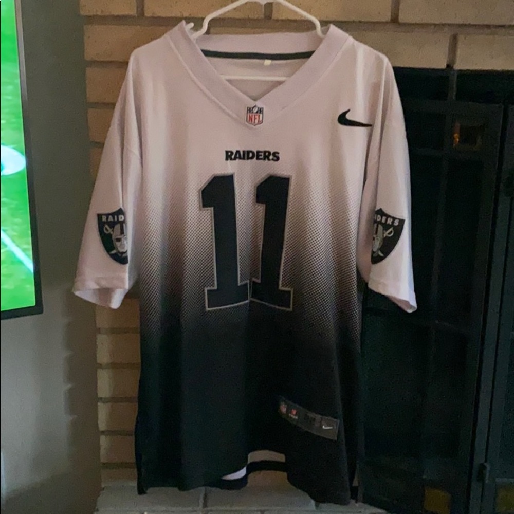 Raiders jersey